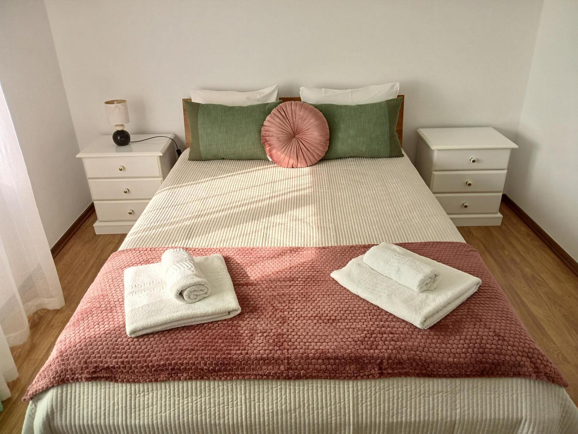 Edif Vaumar Apartamento Com Vista Mar Portimao Luaran gambar